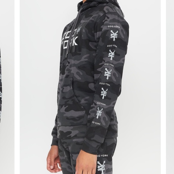 Zoo York sweaters. - Picture 7 of 16